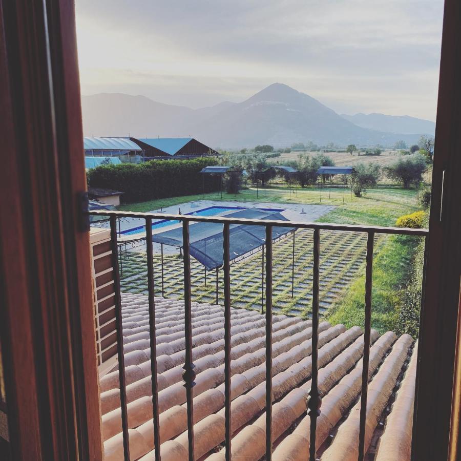 La Fattoria Di Carlotta Villa Maenza Eksteriør bilde
